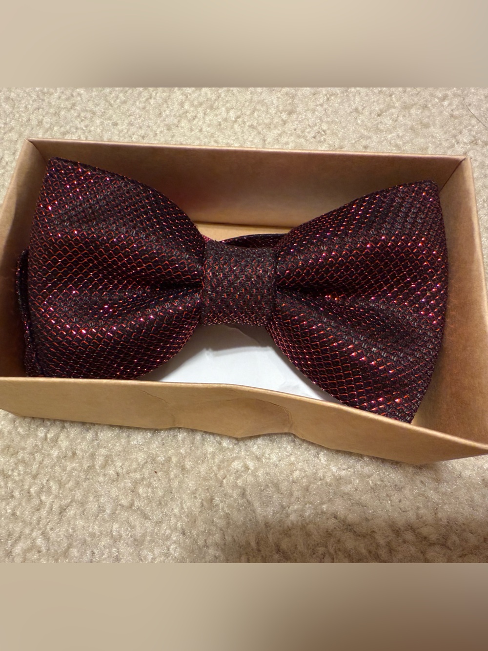 Men's Sparkle Burgundy Bow Tie